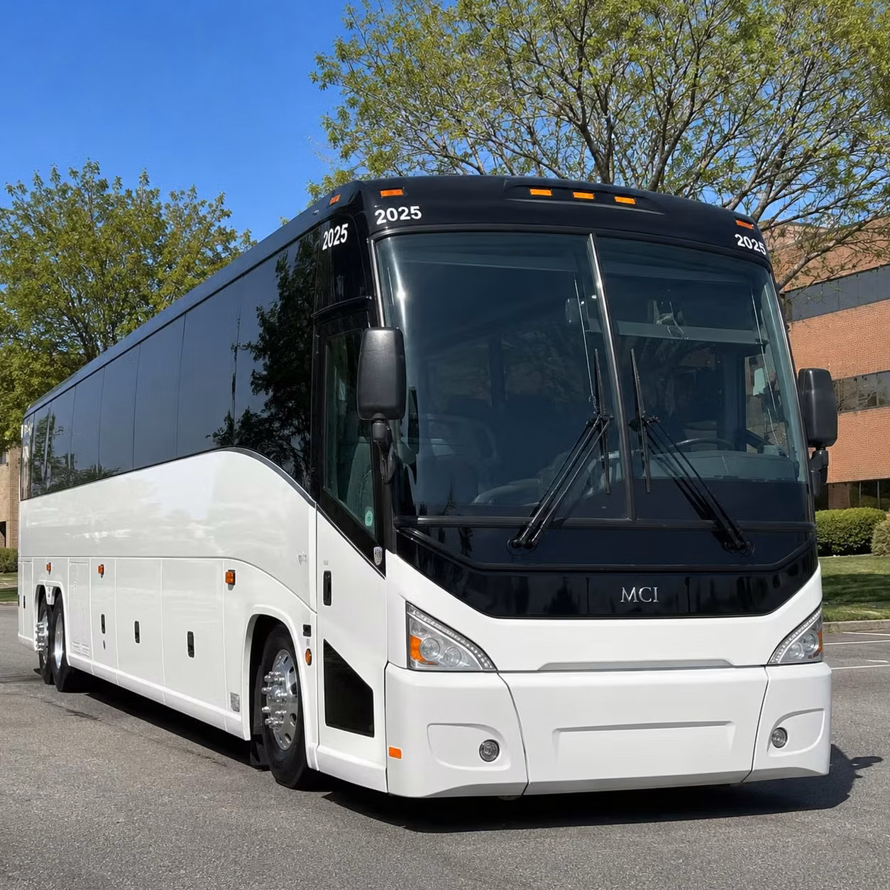 find long distance transportation for grand prairie school groups sports teams and church trips